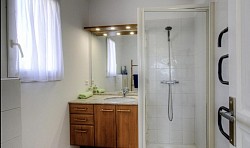 Salle de bain à l’étage